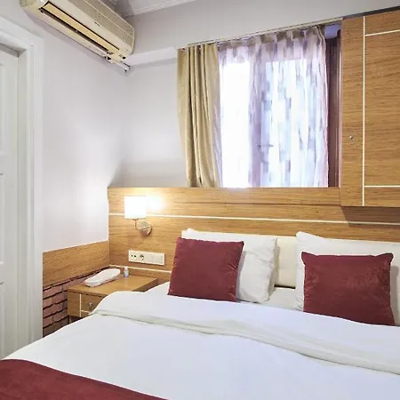 Taksim Hotel Istanboel