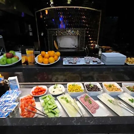 Hotel Taksim 3*
