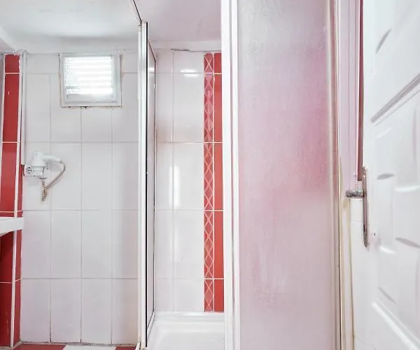 Taksim Ξενοδοχείο 3*